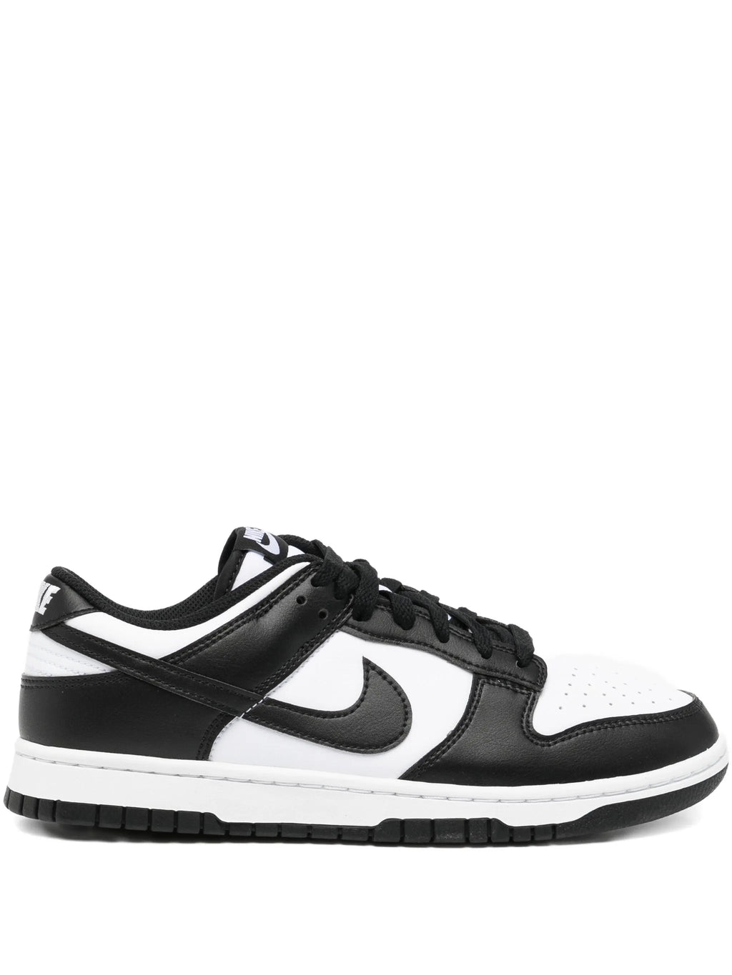Nike Dunk Black & White Sneaker
