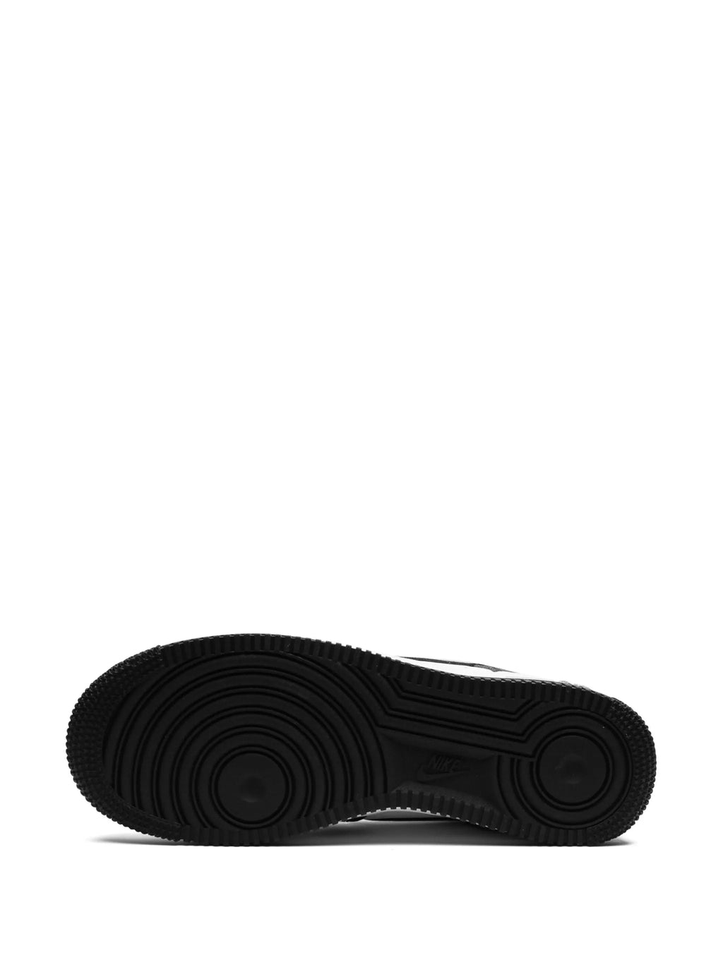 Nike Air Force 1  Black & White Sneaker
