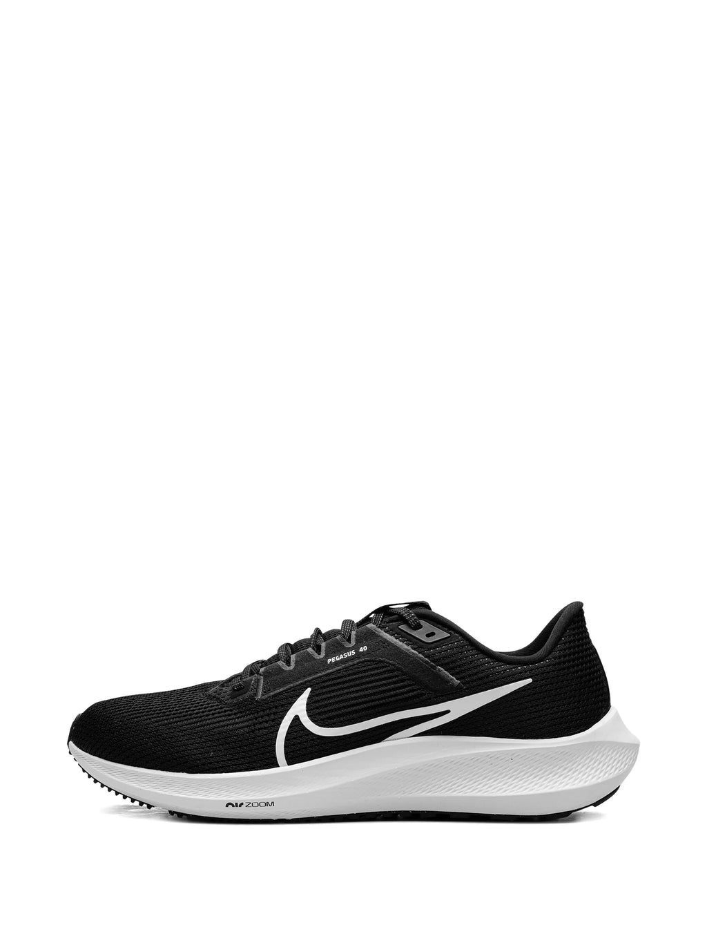 Nike Air Zoom Pegasus 40 Black & White Sneaker